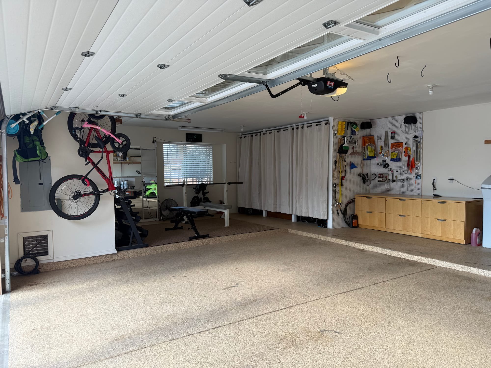 Beautiful 5 Bedroom Home Steps from the Bosque - Image 25